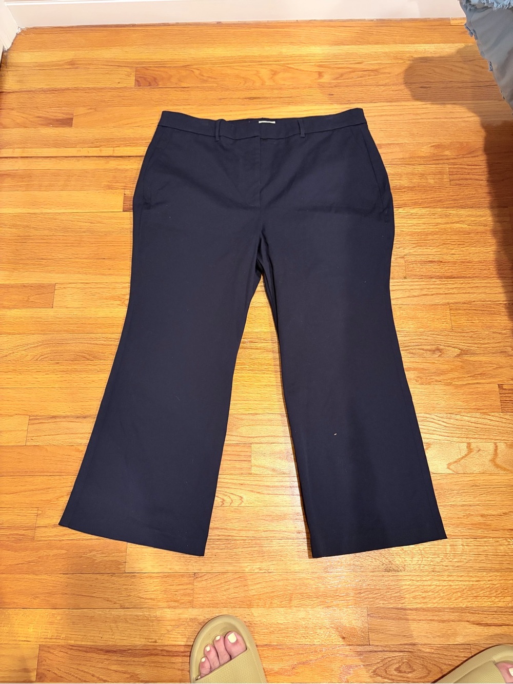 Boden Women’s Black Cropped Flare Trousers Pants Size 16-18R